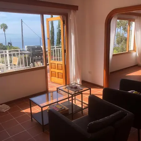 Hermosa Casa En Santa Cruz Tacoronte