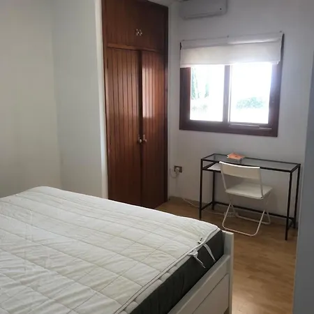 Hermosa Casa En Santa Cruz