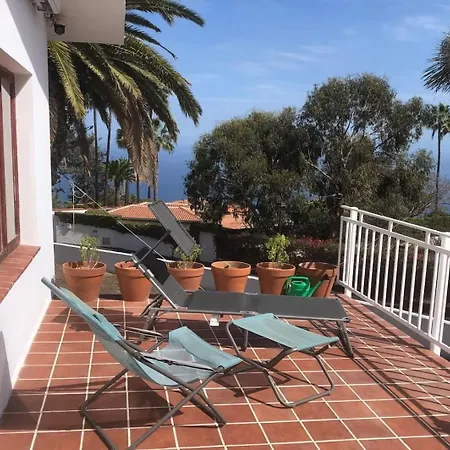 Hermosa Casa En Santa Cruz * Tacoronte